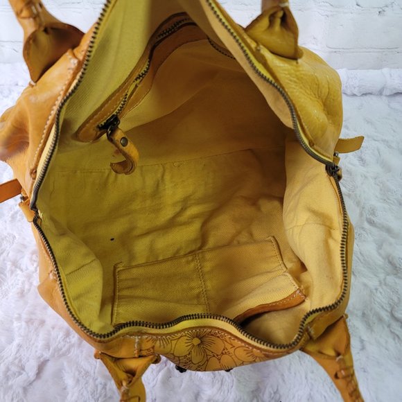 COSTANZA ROTA Yellow Floral Rivets Leather Top Handle Crossbody Bag - Picture 11 of 14